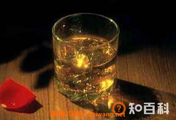 如何调制蜂蜜鸡尾酒 蜂蜜鸡尾酒的制作方法