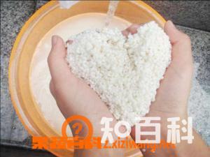 淘米水有什么妙用 淘米水的作用介绍