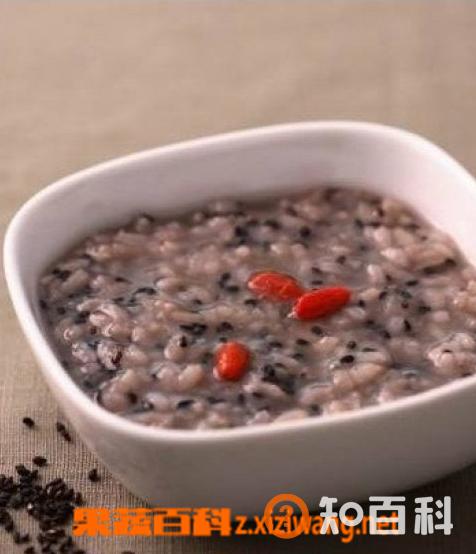 黑芝麻糙米粥的材料和做法步骤