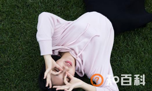 教你7个小窍门 帮你早起开始活力满满的一天