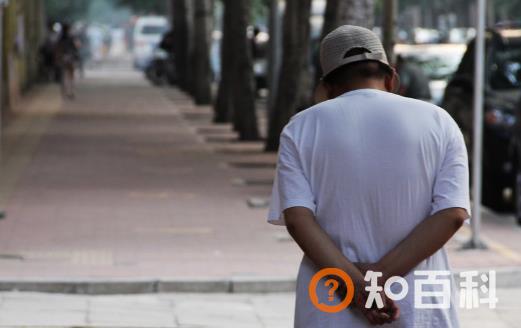 不想在人多的地方多呆一秒钟 小心是社交恐惧症