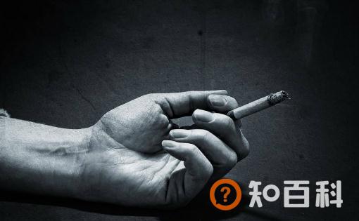 想当爸爸就别再吸烟伤害你的精子