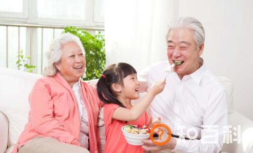 老年人学会控制脾气 老人这样生活起来快乐很多