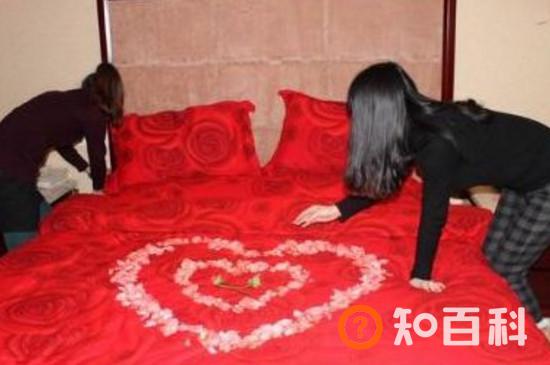 结婚铺床要几个人