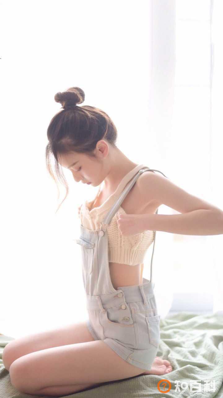 女生大腿内侧发黑怎么办,女人大腿内侧发黑是怎么回事？