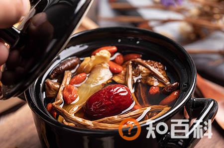 女生的内裤应该怎么洗 这样洗内裤才能完全清洗干净