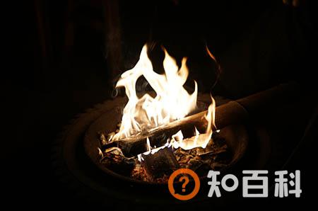 男人喜欢哪种女人 这些类型最受欢迎