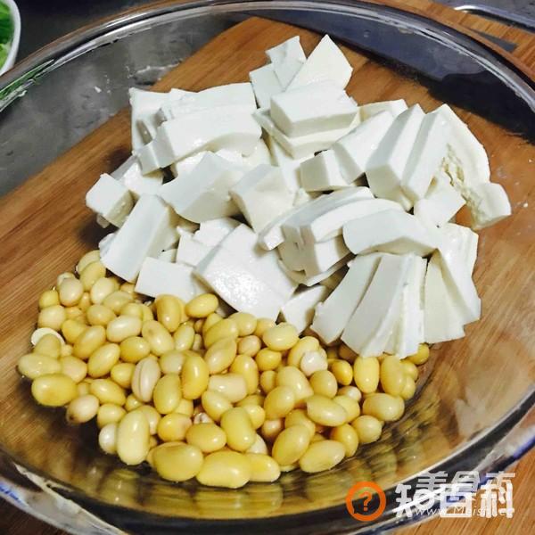 鸡蛋白菜豆腐汤做法大全