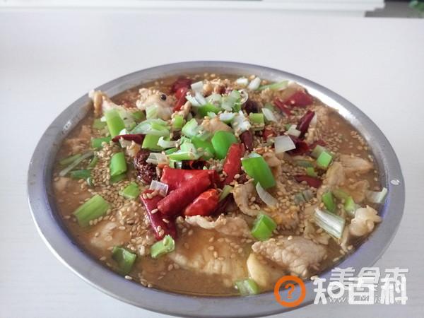 水煮肉片（鸡蛋底）做法大全