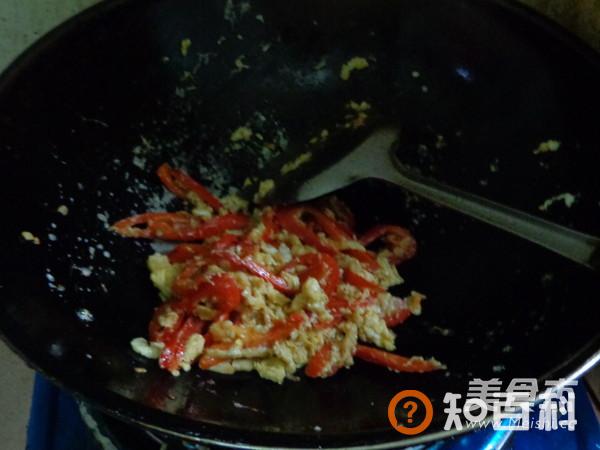 红辣椒炒鸡蛋做法大全