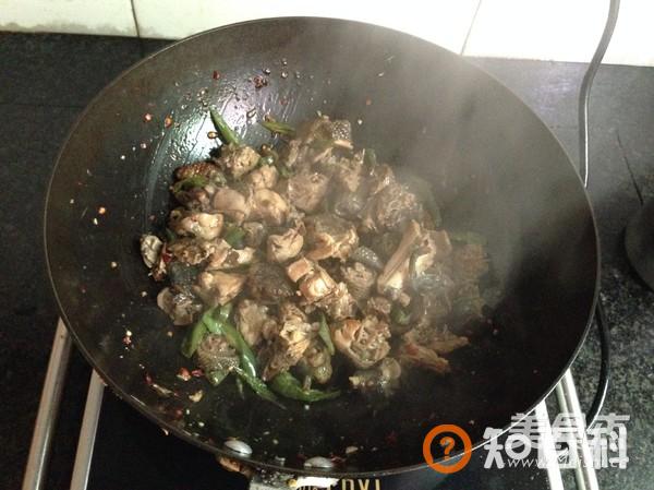 辣椒爆炒乌鸡做法大全
