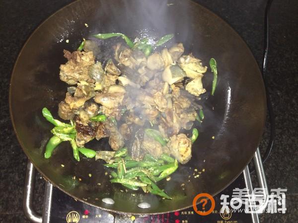 辣椒爆炒乌鸡做法大全