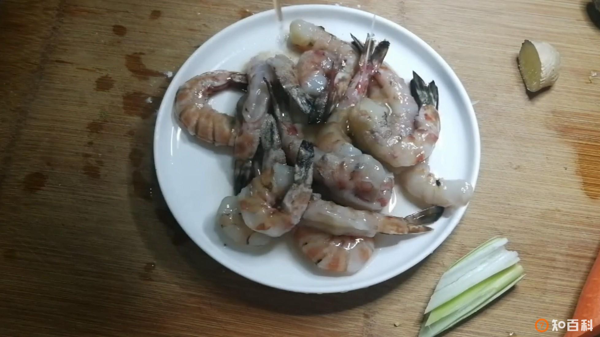 超级美味的家庭版宫保虾球做法大全