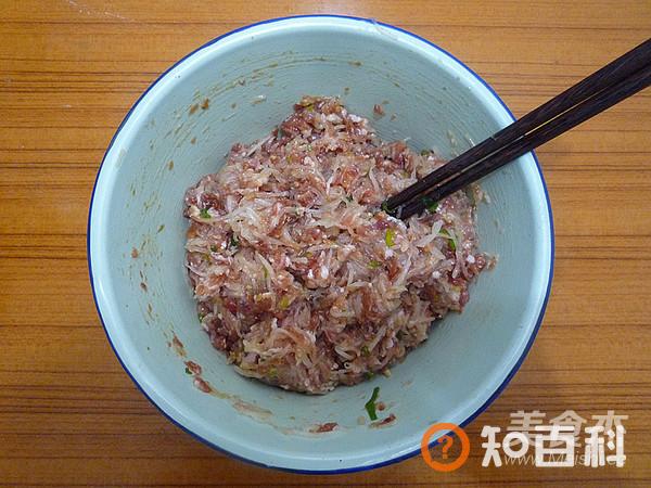猪肉白萝卜蒸饺做法大全