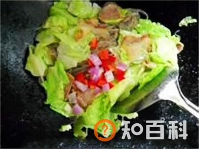 腊肉包菜炖薯粉做法大全