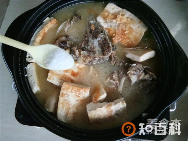 砂锅鱼头炖豆腐做法大全