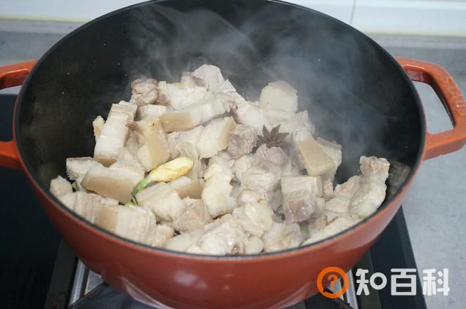 五花肉炖笋块做法大全