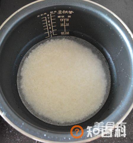 香菇鸡腿煲仔饭做法大全