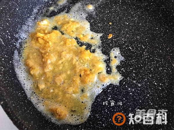 咸蛋黄炒土豆泥做法大全