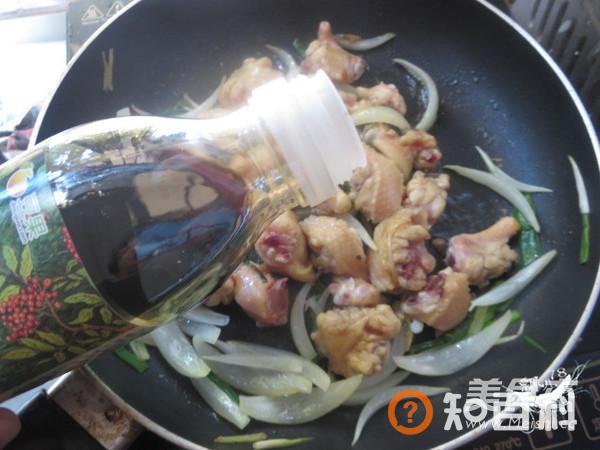 洋葱焖鸡翅做法大全