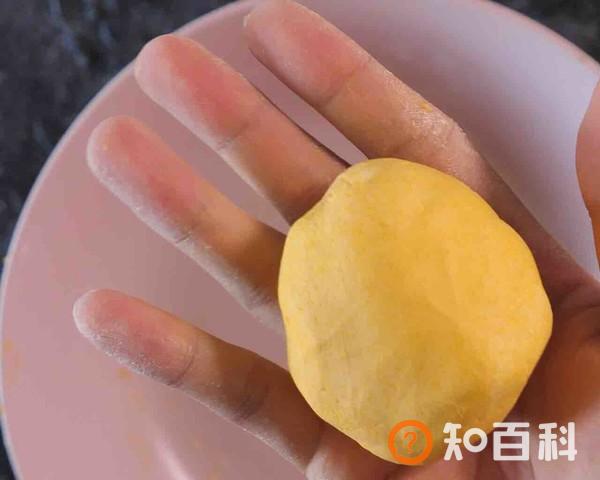 外酥里糯 南瓜枣泥饼做法大全