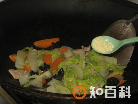 黄芽菜黑木耳炒肉片做法大全