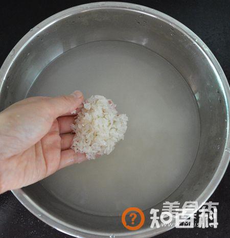 香菇鸡腿煲仔饭做法大全
