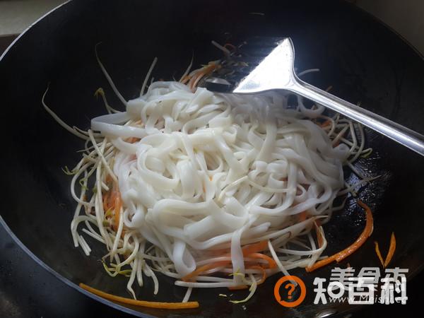 斋炒河粉做法大全