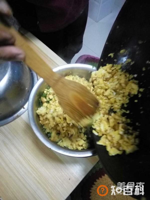 韭菜鸡蛋三鲜馅饺子做法大全