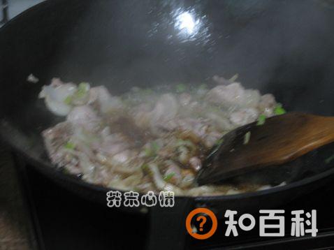 东北酸菜炒肉做法大全