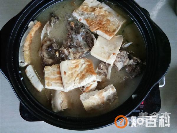 砂锅鱼头炖豆腐做法大全
