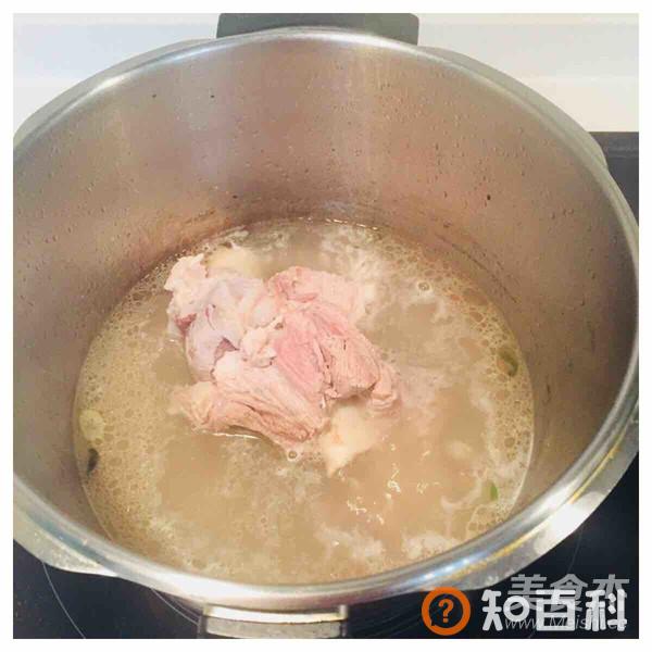 大棒骨炖白菜冻豆腐做法大全