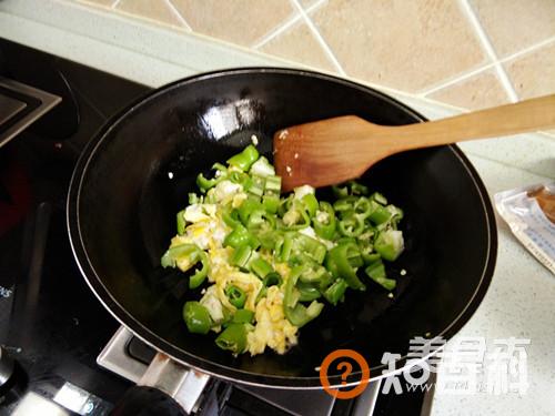 东北鸡蛋辣椒炒大酱做法大全