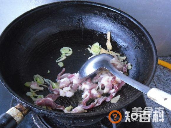 五花肉煨酸菜做法大全