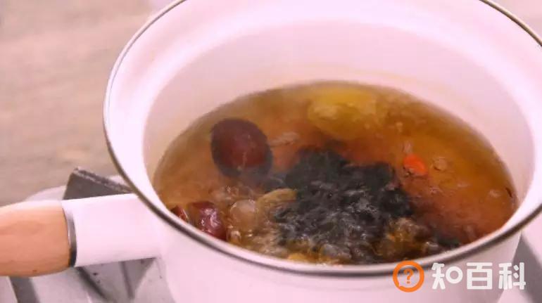 红枣桂香鸡蛋糖水做法大全