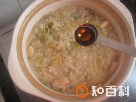 炖东北酸菜做法大全