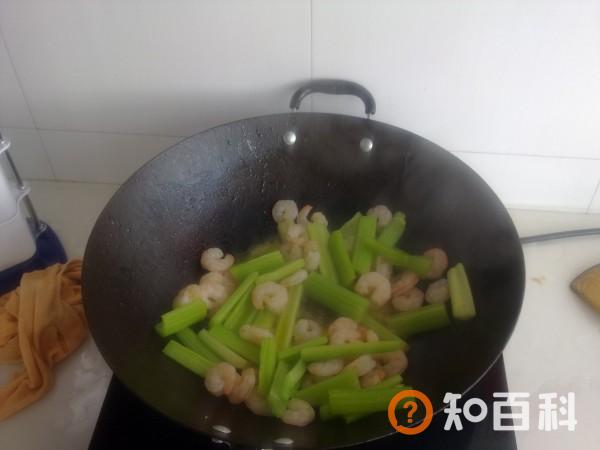 素炒虾仁做法大全