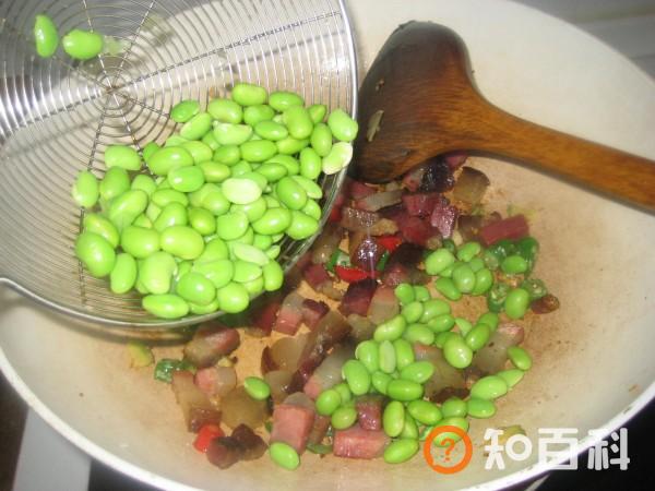腊肉丁炒毛豆做法大全