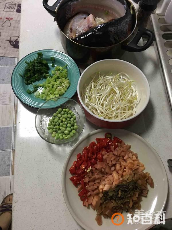 四川酸菜煮鱼做法大全