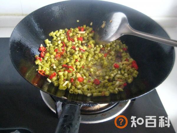 酸豆角炒腊肉做法大全