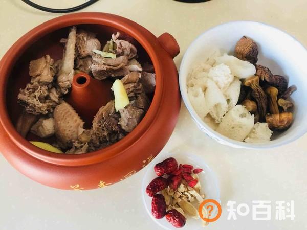 黄芪西洋参汽锅鸡做法大全