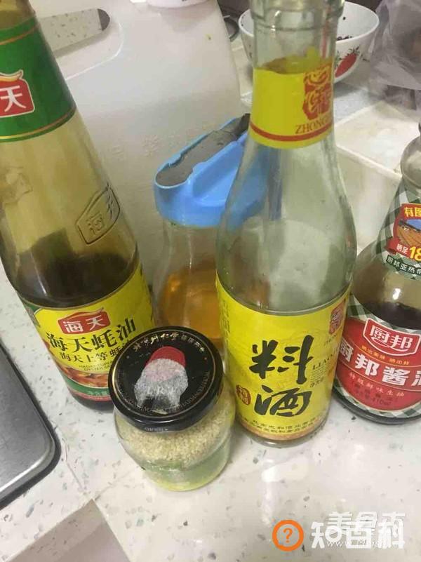 辣子鸡丁（酸甜口的您家的宝宝也可以吃）做法大全