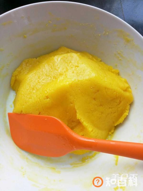 招牌奶黄月饼做法大全