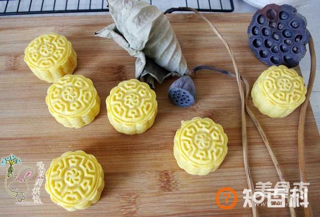 招牌奶黄月饼做法大全