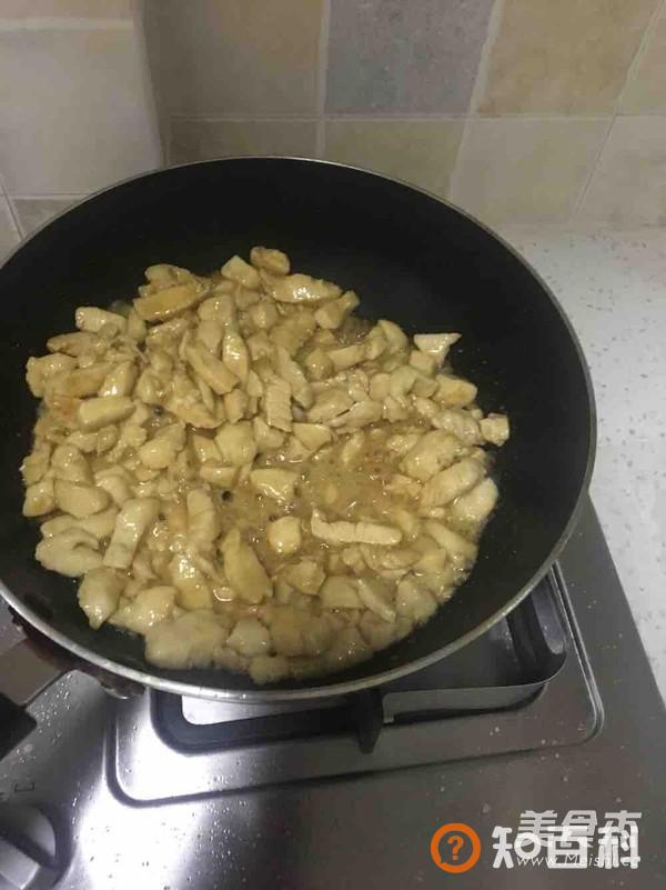 辣子鸡丁（酸甜口的您家的宝宝也可以吃）做法大全