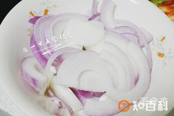 洋葱酥卤肉饭 宝宝辅食，油菜+鸡蛋+香菇做法大全