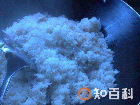 三鲜菱角炒饭做法大全