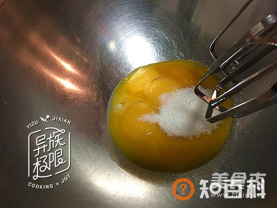 草莓圣诞老人蛋糕做法大全