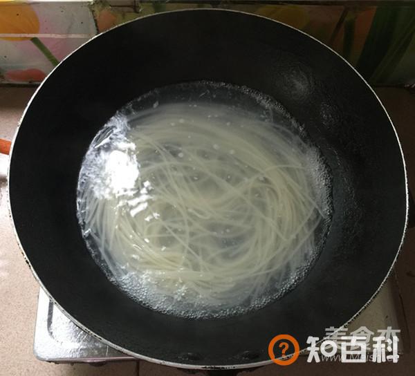 牛肉丸汤米粉做法大全