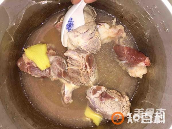 媚豆薏米芡实大骨汤做法大全